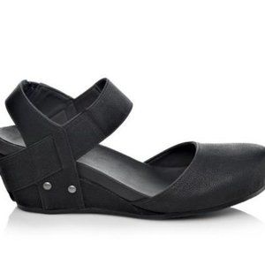 Axxiom Imagine Wedge Slip On Black Sandal